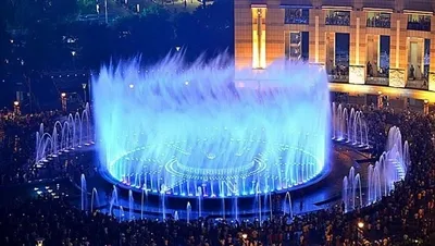 Produksi dan pemasangan air mancur di halaman